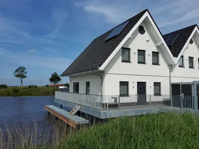 Ferienhaus für 7 Personen (100 m²) in Carolinensiel 1/10