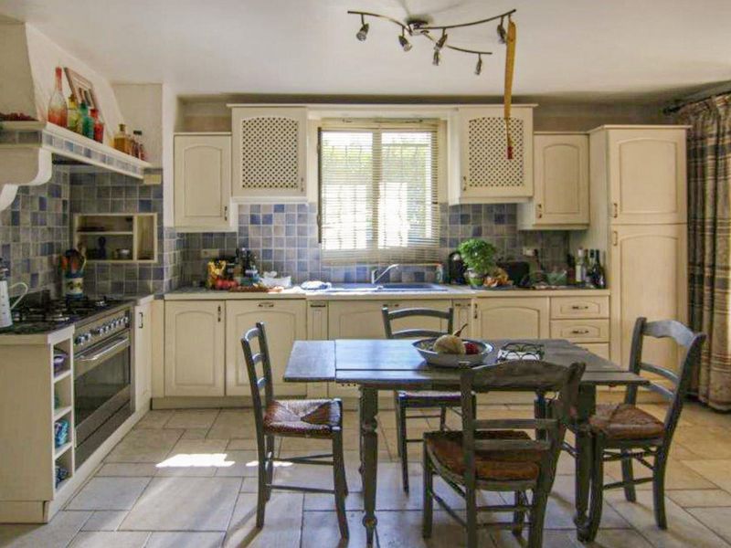 23755179-Ferienhaus-8-Carpentras-800x600-2