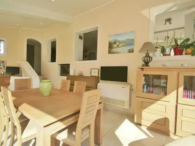 DiningRoom