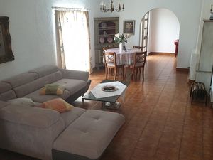 23082761-Ferienhaus-4-Carvoeiro-300x225-3