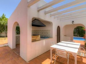 23547730-Ferienhaus-4-Carvoeiro-300x225-4