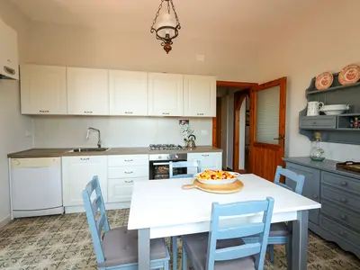 Ferienhaus für 7 Personen (160 m²) in Casal Velino 5/10