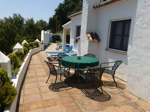 19343220-Ferienhaus-4-Casares-300x225-5