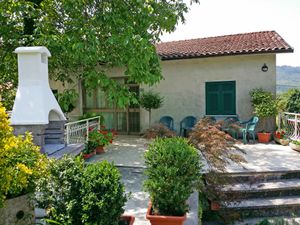 23844100-Ferienhaus-6-Casola In Lunigiana-300x225-4