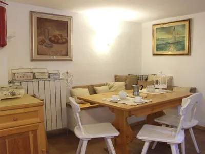 DiningRoom