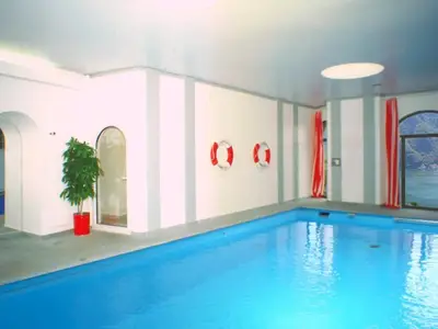 Hallenbad