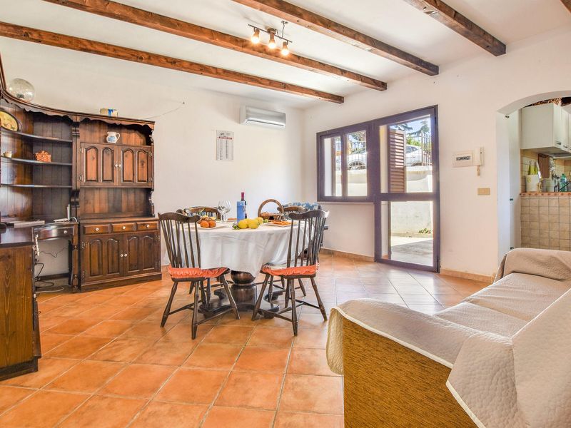 23754478-Ferienhaus-6-Casteldaccia-800x600-2