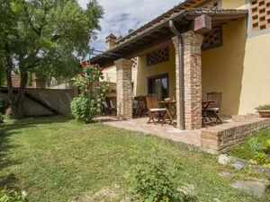 23845414-Ferienhaus-8-Castelfiorentino-300x225-4