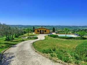 23894453-Ferienhaus-4-Castelfiorentino-300x225-2