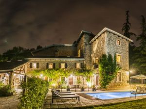 Ferienhaus für 16 Personen (800 m²) in Castelgomberto