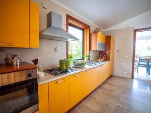 18401543-Ferienhaus-9-Castellammare Del Golfo-300x225-5