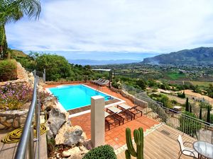 23923721-Ferienhaus-8-Castellammare Del Golfo-300x225-0