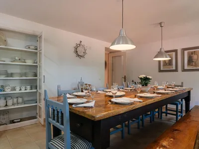 DiningRoom