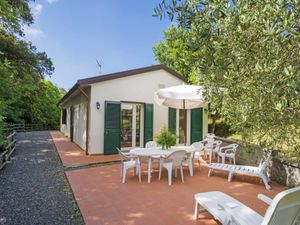 23841746-Ferienhaus-7-Castiglioncello-300x225-5