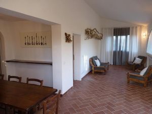 22444579-Ferienhaus-8-Castiglione Della Pescaia-300x225-4