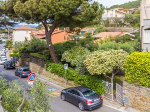 23866658-Ferienhaus-5-Castiglione Della Pescaia-300x225-1