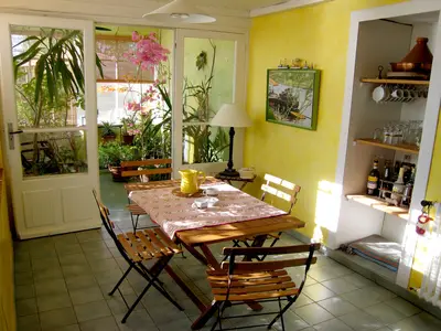 DiningRoom