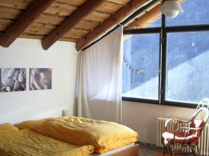 18560615-Ferienhaus-4-Cavigliano-300x225-3