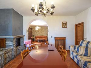 24014069-Ferienhaus-8-Cavriglia-300x225-2