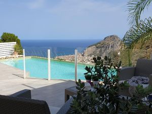 22960315-Ferienhaus-6-Cefalù-300x225-3