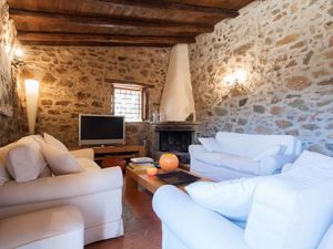 22386723-Ferienhaus-10-Cefalù-300x225-2