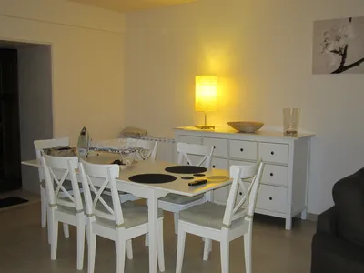 DiningRoom