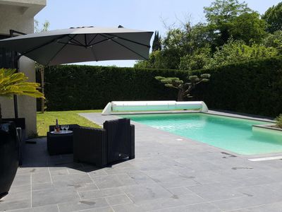 Terrasse amenagée avec piscine 9x5 - 66G104930