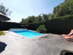 23509345-Ferienhaus-6-Céret-300x225-1