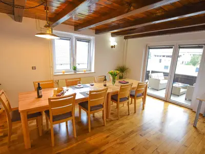 DiningRoom