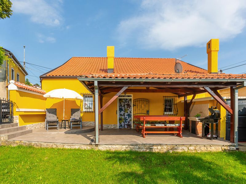 23761660-Ferienhaus-6-Cernik-800x600-0