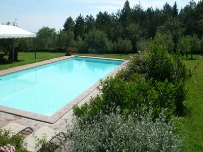 PoolOfHouse