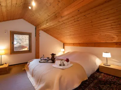 Zweites Doppelzimmer im Zwischengeschoss