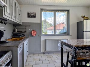 24048720-Ferienhaus-10-Champagney-300x225-2