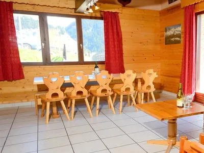 DiningRoom