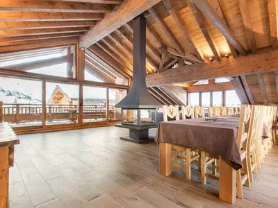 DiningRoom