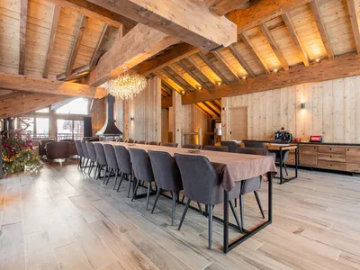 DiningRoom