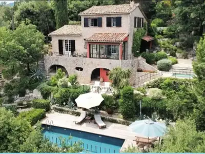 Ferienhaus für 6 Personen (180 m²) in Châteauneuf-Grasse 1/10