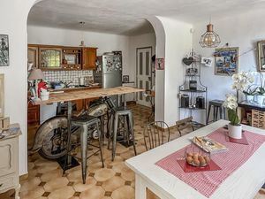 23973177-Ferienhaus-4-Châteaurenard-300x225-5