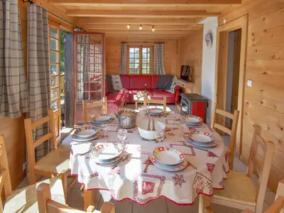 DiningRoom