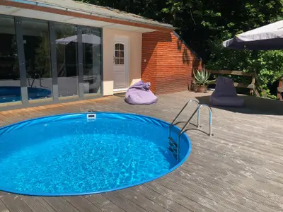 Pool zur gemeinsamen Nutzung (Mai - Oktober)