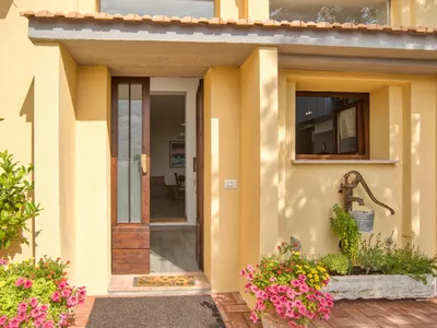 house house