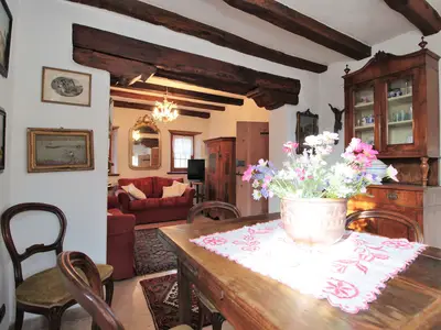DiningRoom