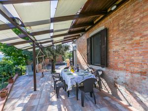 23869432-Ferienhaus-7-Chiusi-300x225-3