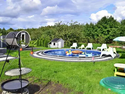 PoolOfHouse