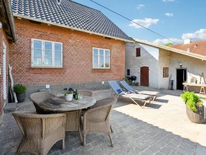 23748540-Ferienhaus-8-Christiansfeld-300x225-1