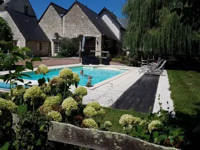 PoolOfHouse