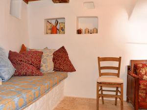 23344905-Ferienhaus-6-Cisternino-300x225-5