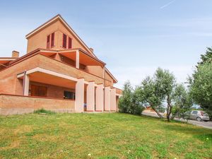 Ferienhaus für 8 Personen (100 m²) in Civitanova Marche