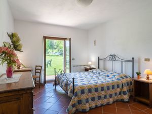 23850388-Ferienhaus-25-Civitella In Val Di Chiana-300x225-3