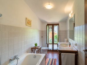 23850388-Ferienhaus-25-Civitella In Val Di Chiana-300x225-4